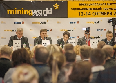 Фото виставки 2016