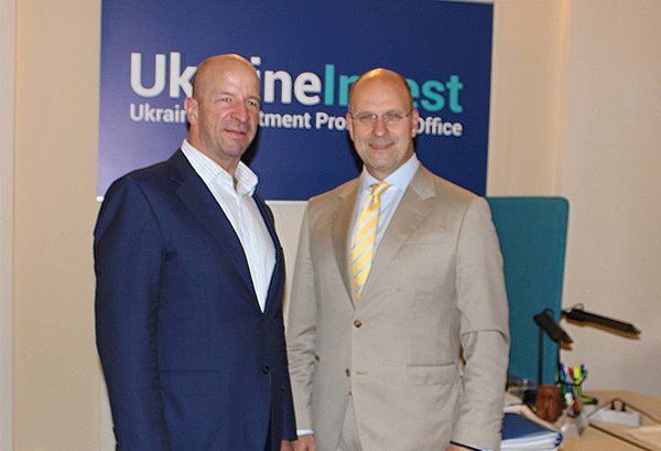 Avellana-Gold-and-UkraineInvest.jpg